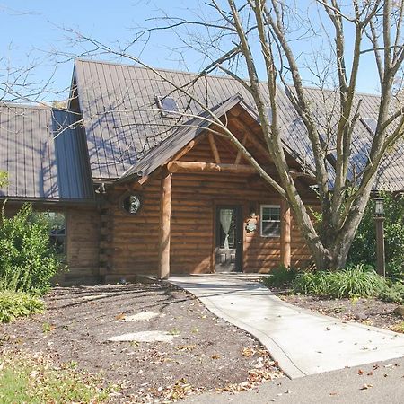 Hummingbird Haven Cabin By Amish Country Lodging Berlin Zewnętrze zdjęcie