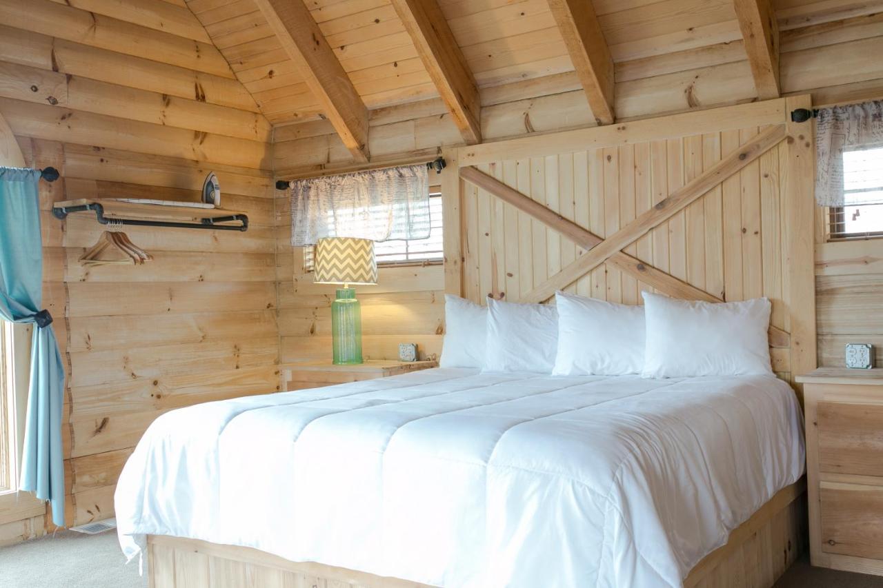 Hummingbird Haven Cabin By Amish Country Lodging Berlin Zewnętrze zdjęcie