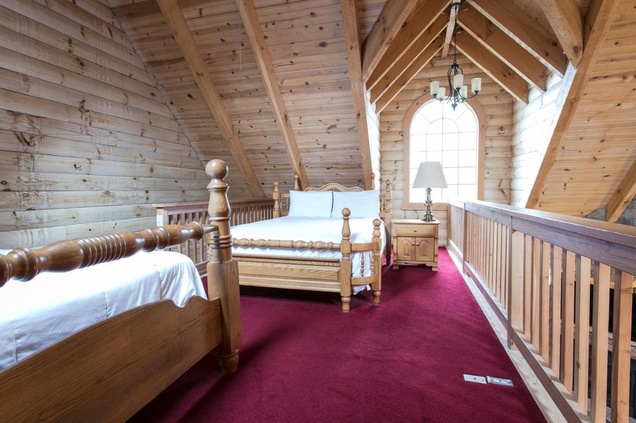 Hummingbird Haven Cabin By Amish Country Lodging Berlin Zewnętrze zdjęcie